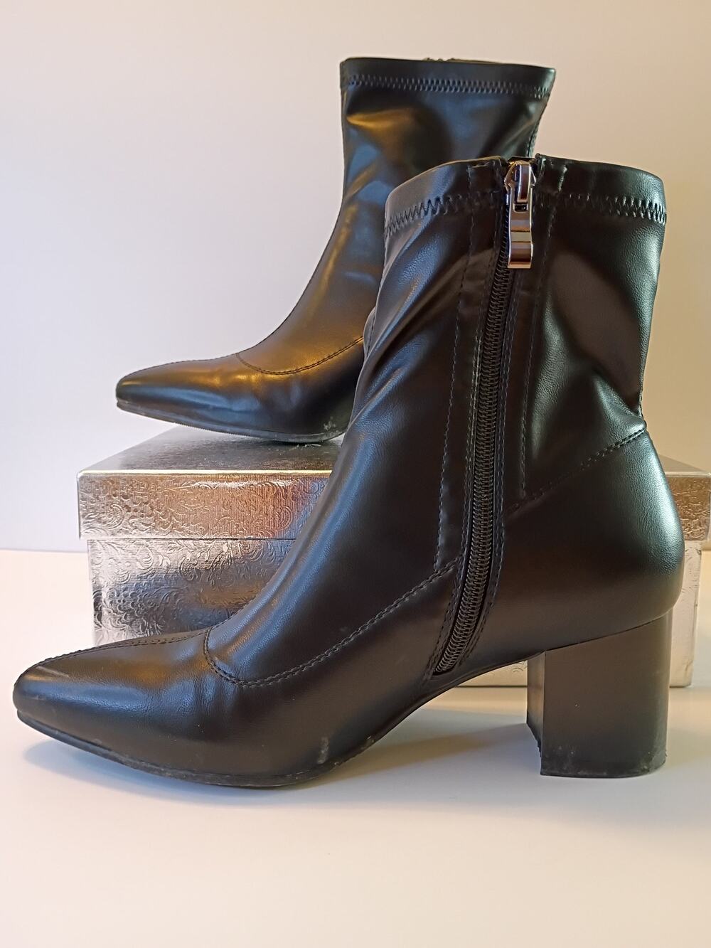 Women's Black Side Zip Ankle Boots with Heel
